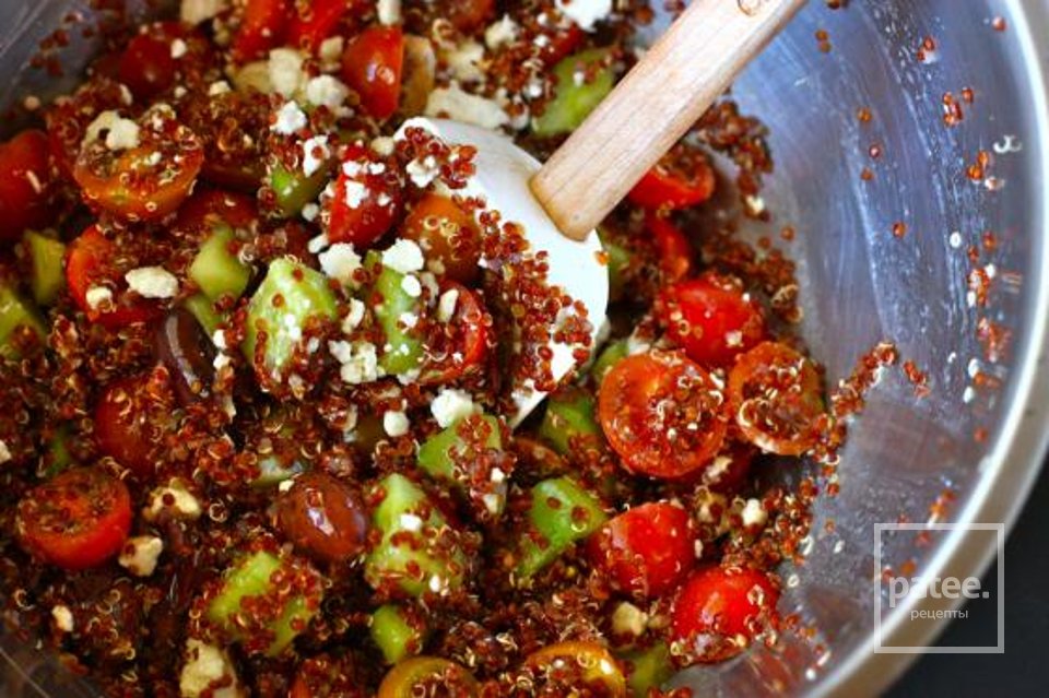 Средиземноморский салат из киноа - Шаг 3