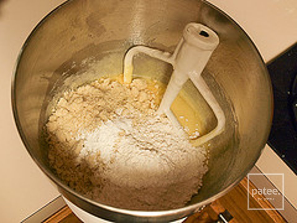 Абрикосовый торт с миндалем - Шаг 5