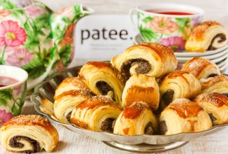 Слоёные рулетики с маковой начинкой