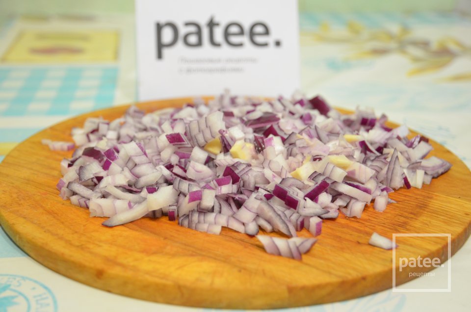 Грибной салат Пальчики оближешь - Шаг 4