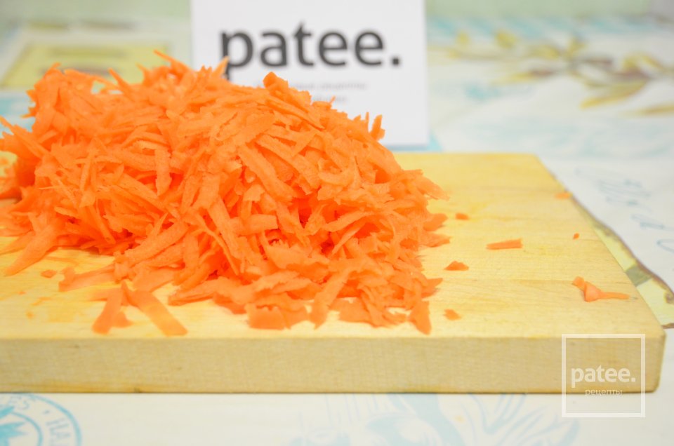 Грибной салат Пальчики оближешь - Шаг 5