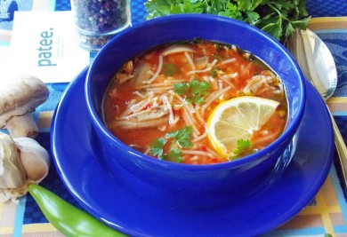 Рецепт Томатный суп с вермишелью и грибами по-турецки