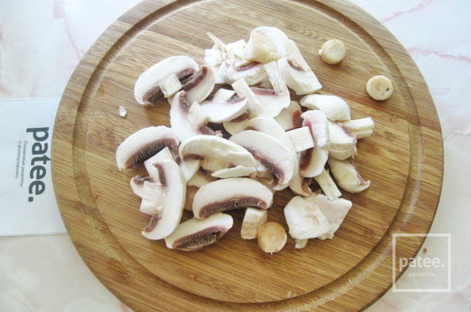 Томатный суп с вермишелью и грибами по-турецки - Шаг 6