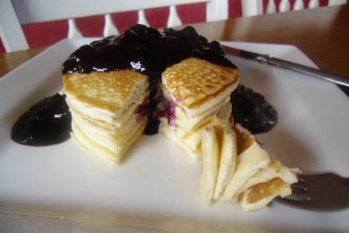 Блины с черникой - приготовление