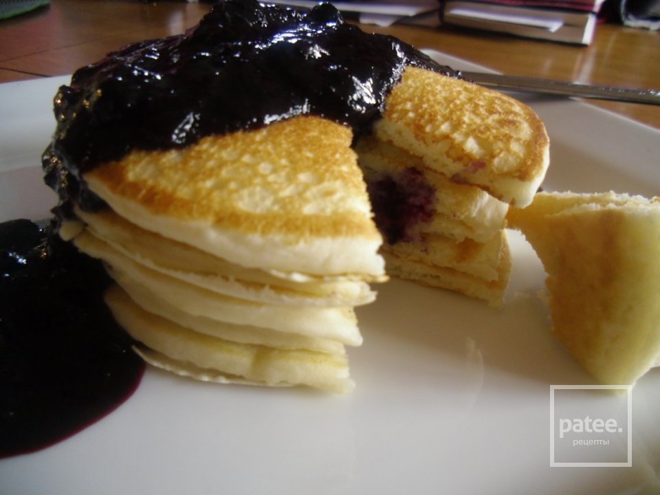 Блины с черникой - Шаг 9