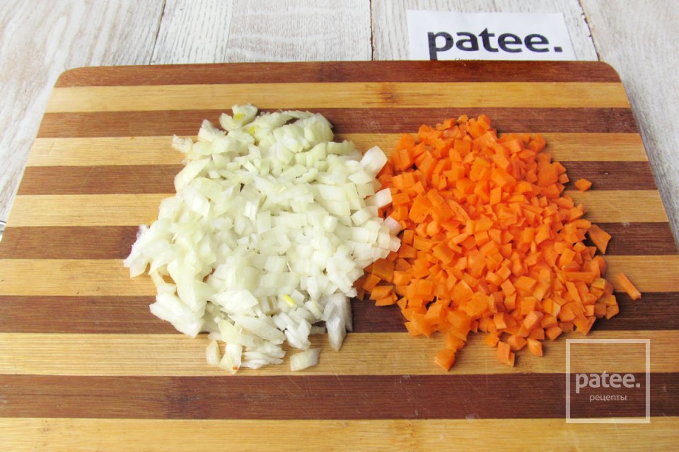 Щи с фасолью и рыбными консервами - Шаг 5