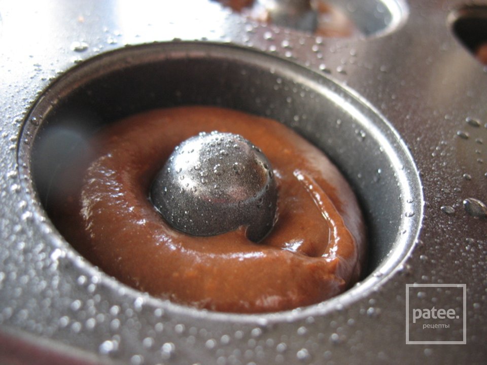 Шоколадные пончики с глазурью - Шаг 7