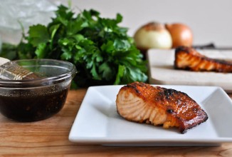 Лосось с бурбоновой глазурью