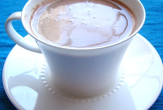 Горячий шоколад с корицей