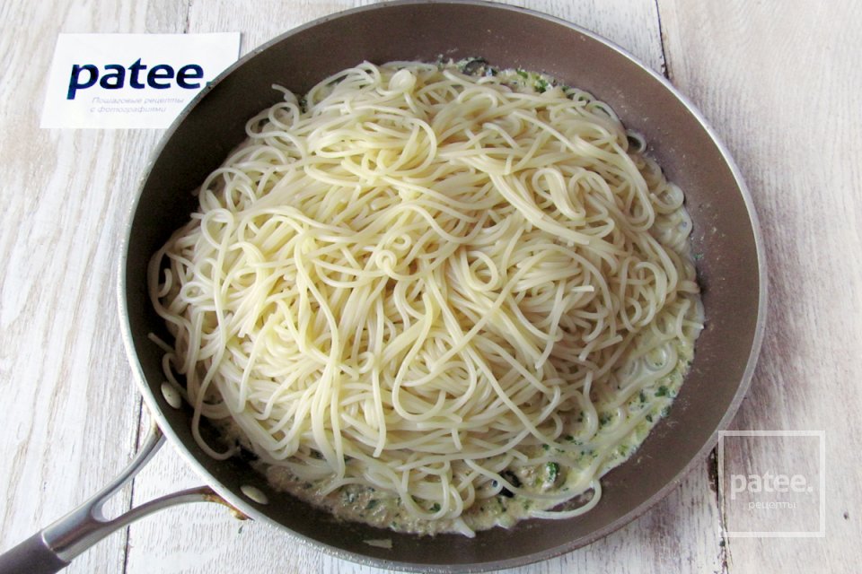 Спагетти с тунцом и маслинами - Шаг 14