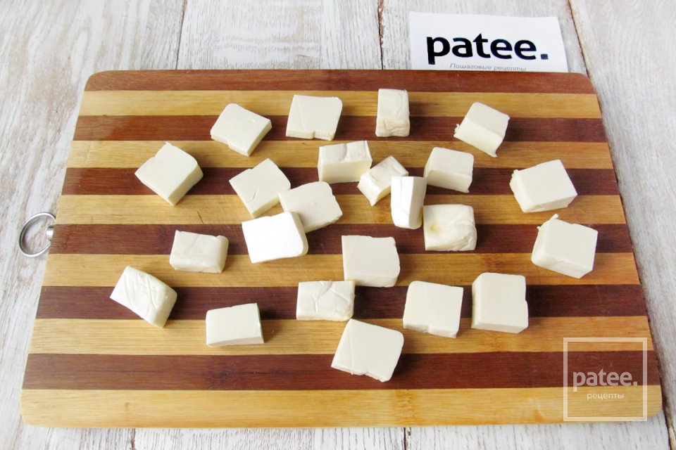 Нежные куриные котлеты с сыром - Шаг 4