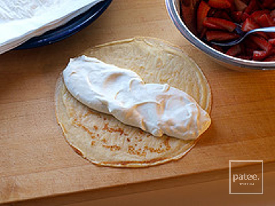 Блины с шоколадным муссом и клубникой - Шаг 19