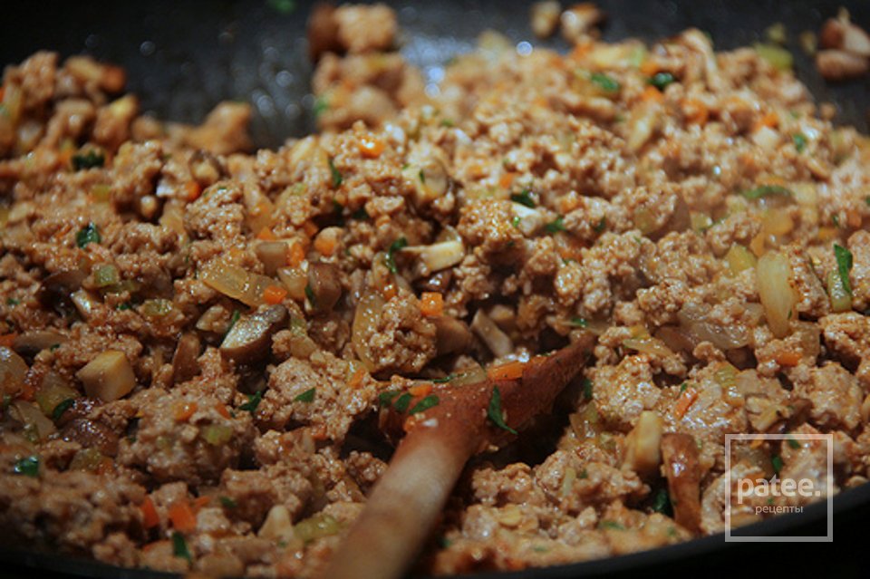 Бутерброды с индейкой и грибами - Шаг 8