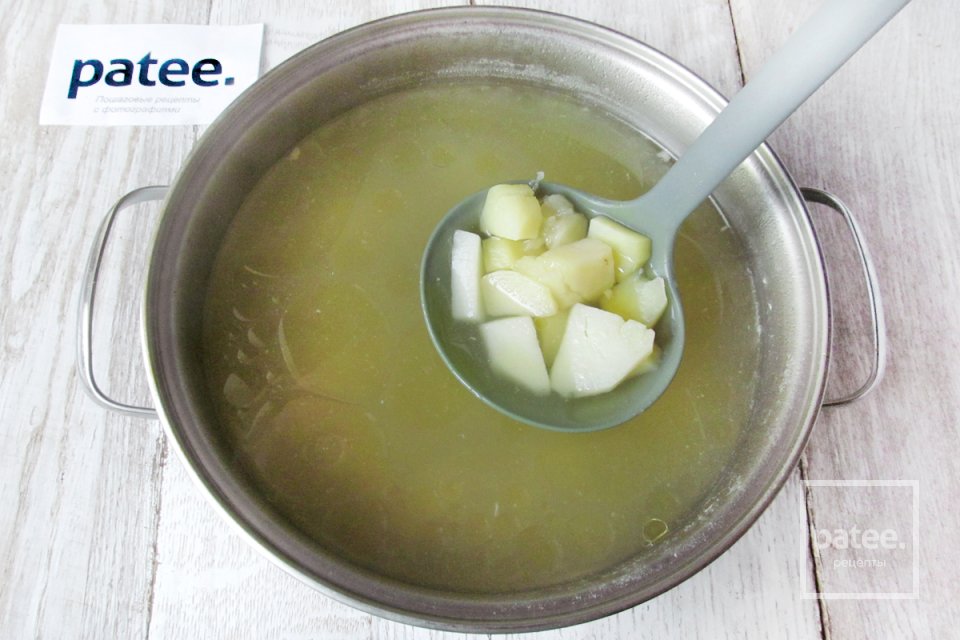 Щи из молодой капусты - Шаг 10