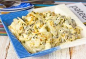 Салат с кальмарами и шампиньонами