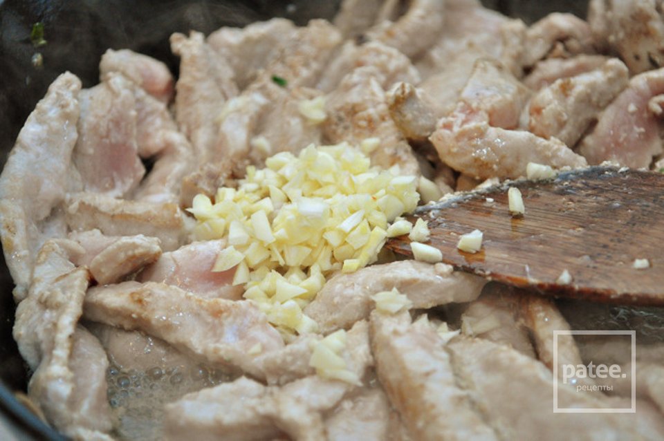 Свинина в сладком имбирном соусе - Шаг 17