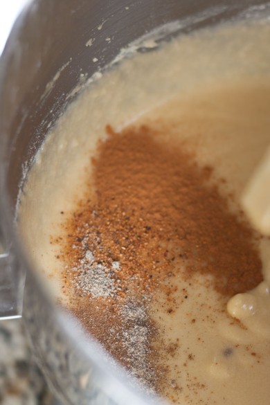 Карамельный торт с яблоками - Шаг 4