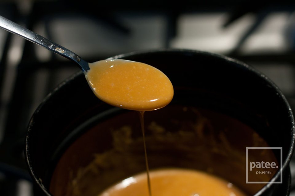 Карамельный торт с яблоками - рецепт с фотографиями - Patee. Рецепты