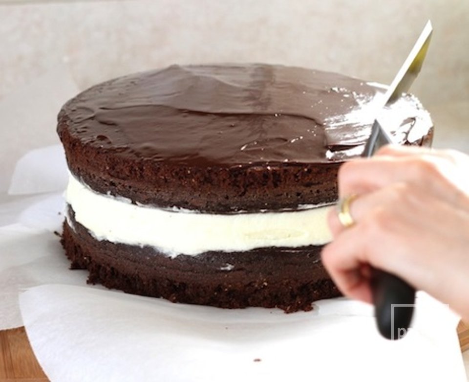 Шоколадный торт с муссом и шоколадной глазурью - Шаг 9