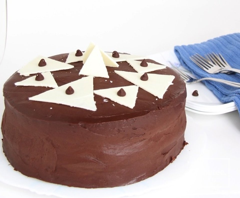 Шоколадный торт с муссом и шоколадной глазурью - Шаг 10