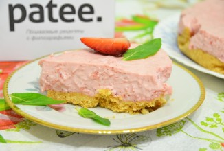 Клубничный чизкейк