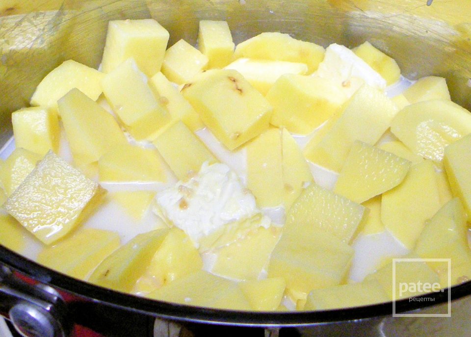 Картофельное пюре на пахте - Шаг 1