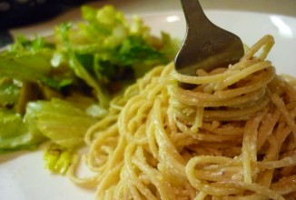 Паста в лимонно-чесночном соусе