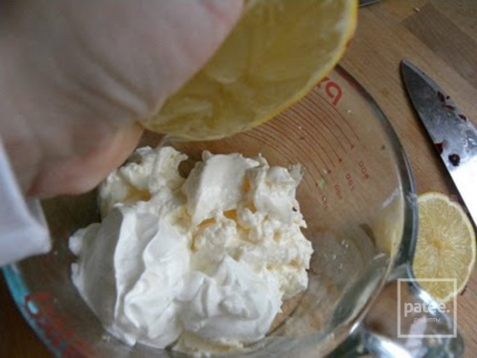 Куриный салат с сушеной вишней - Шаг 7