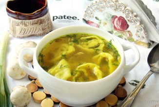 Ханум в курином бульоне