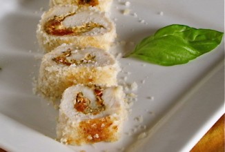 Куриные рулетики с песто