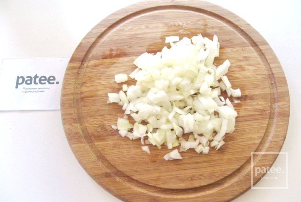 Курица в медово-соевом соусе, фаршированная рисом и грибами - Шаг 9