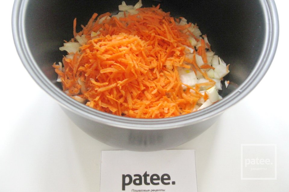 Картофель в сметане с грибами в мультиварке - Шаг 5