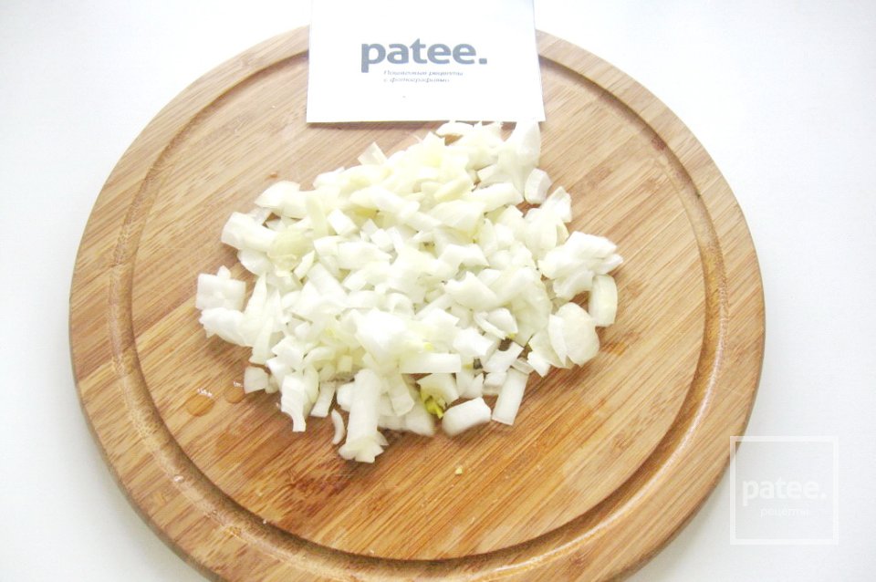 Картофель в сметане с грибами в мультиварке - Шаг 2