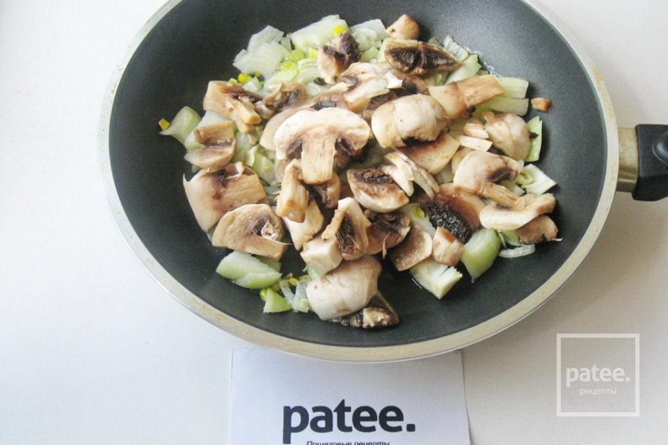 Пожарские котлеты с картофельным пюре - Шаг 13