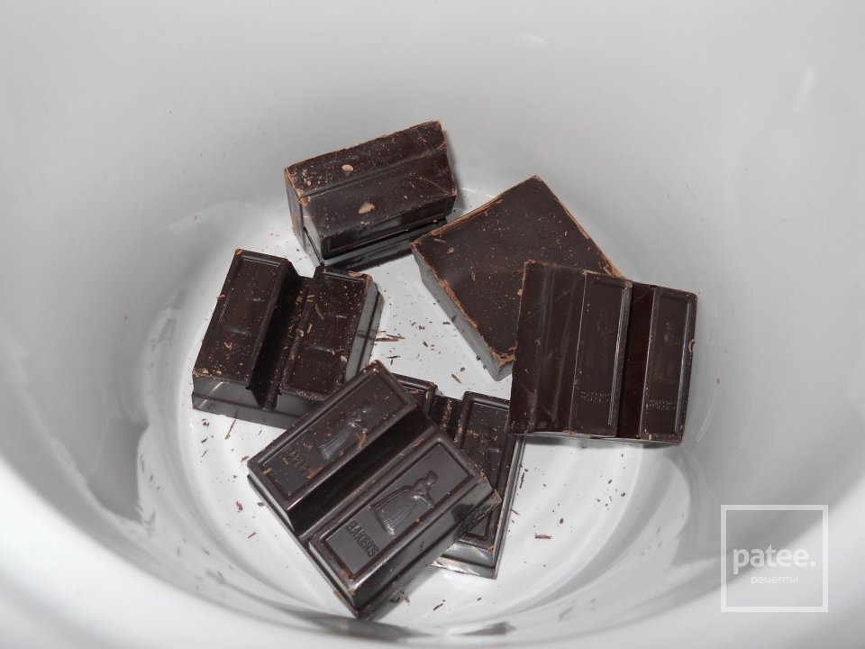 Вишнево-шоколадные макаруны - Шаг 2