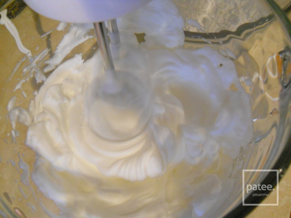 Вишнево-шоколадные макаруны - Шаг 5