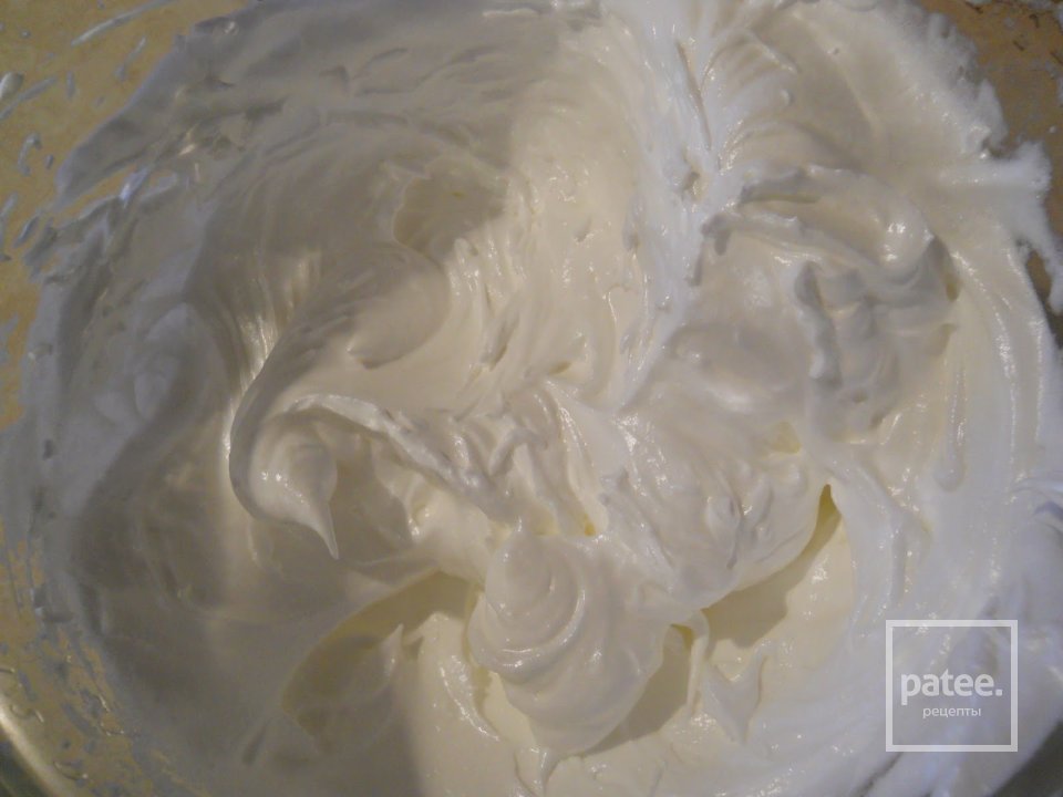 Вишнево-шоколадные макаруны - Шаг 7