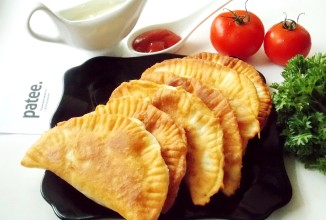 Чебуреки из дрожжевого теста