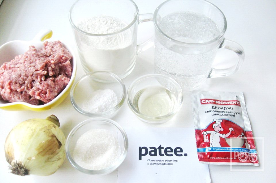 Чебуреки из дрожжевого теста - Шаг 1