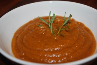 Тыквенный суп с карри и яблоками