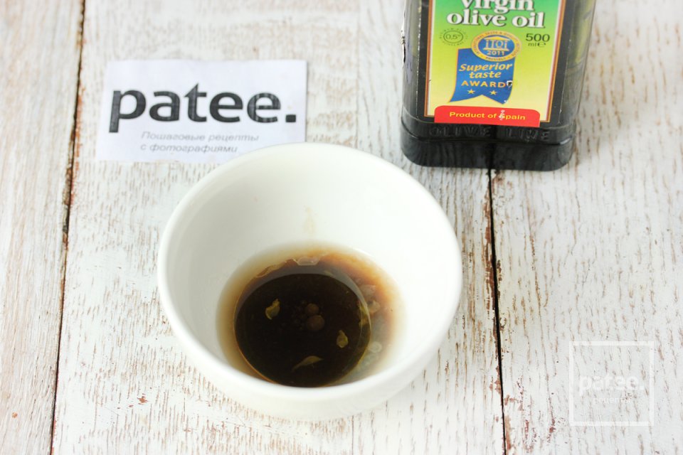 Клубнично-банановый пикантный салат - Шаг 6