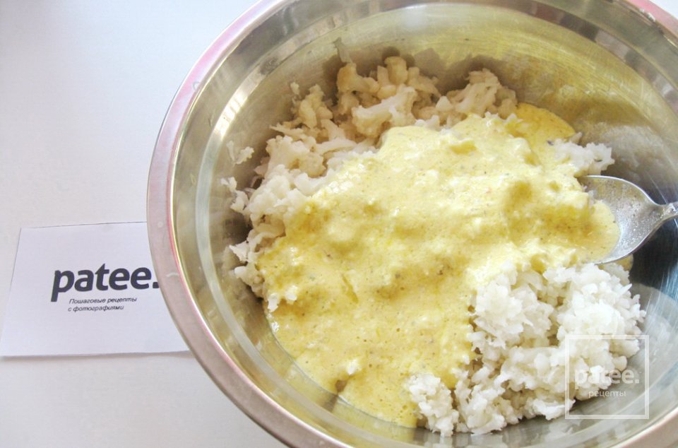Оладьи из цветной капусты с сыром - Шаг 10