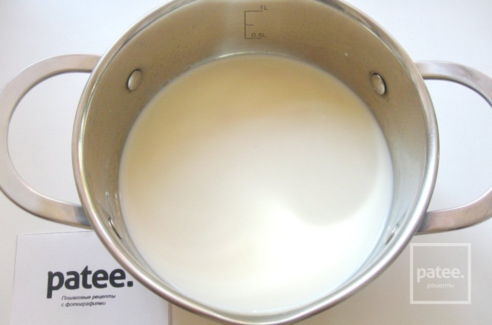 Торт из эклеров с клубникой - Шаг 10