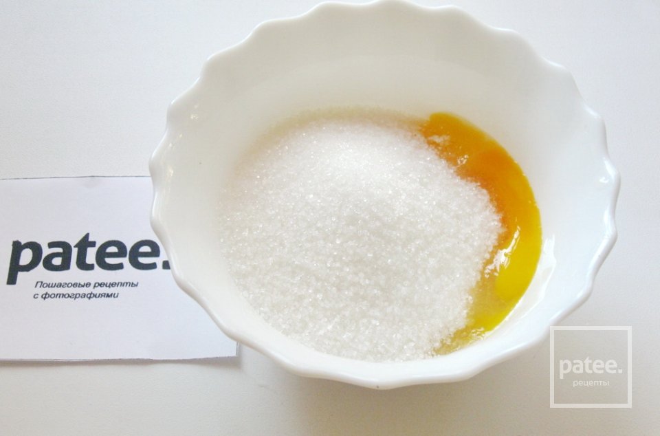 Торт из эклеров с клубникой - Шаг 11