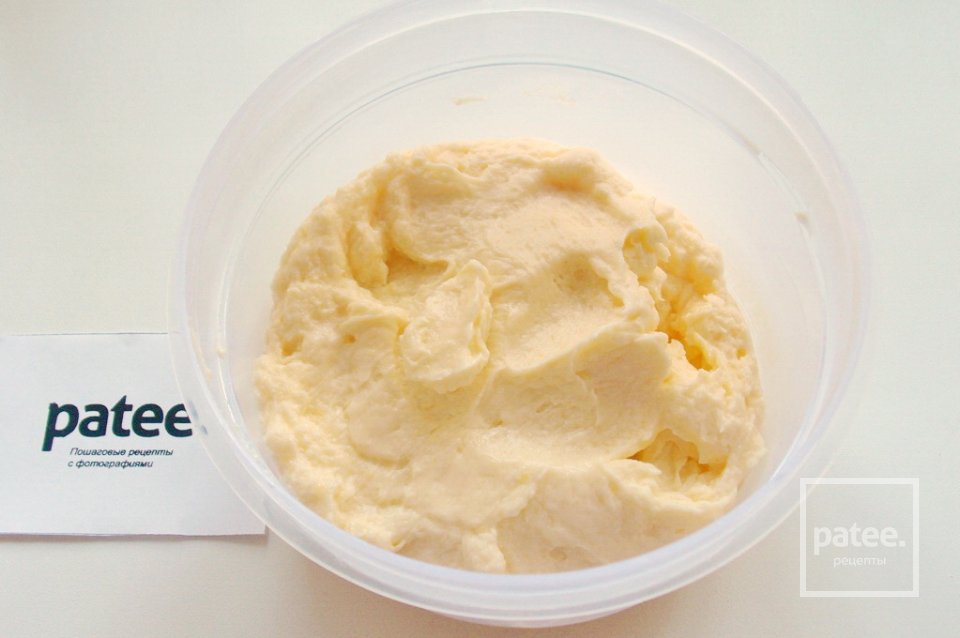 Торт из эклеров с клубникой - Шаг 16