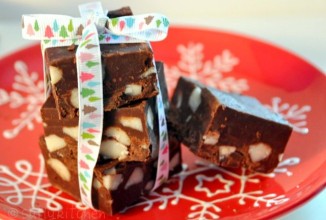 Шоколадная помадка с макадамией