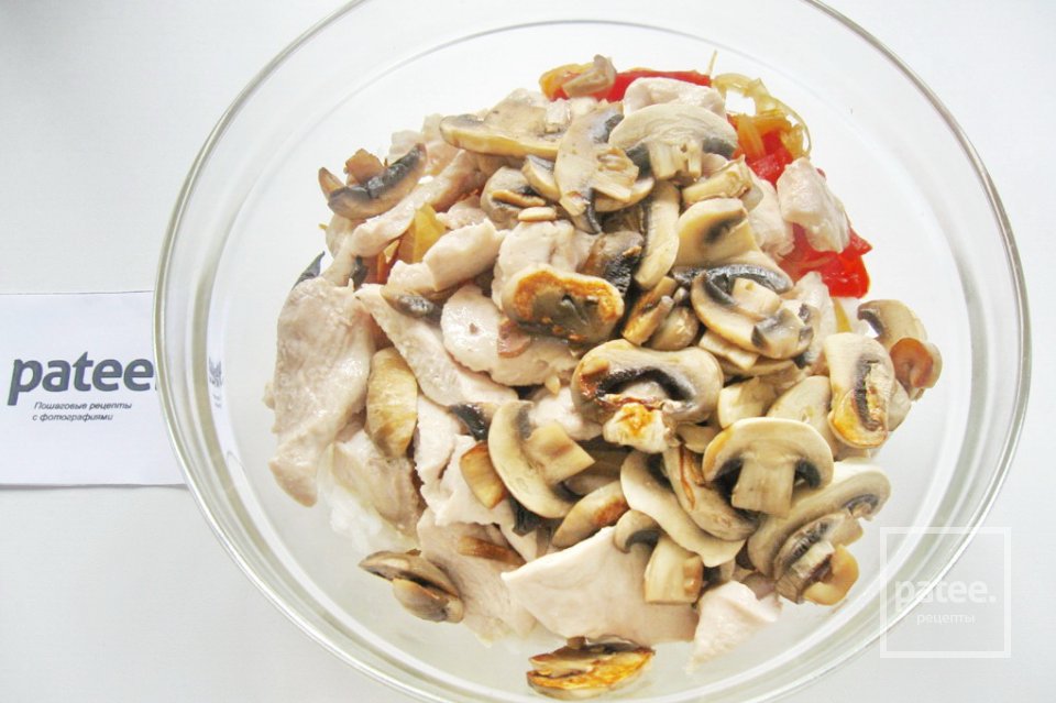 Куриная грудка с овощами и рисом - Шаг 13