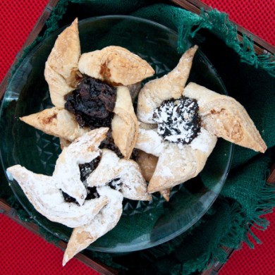 Пирожные-вертушки с черносливом - Шаг 10