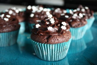 Шоколадные кексы с шоколадным кремом