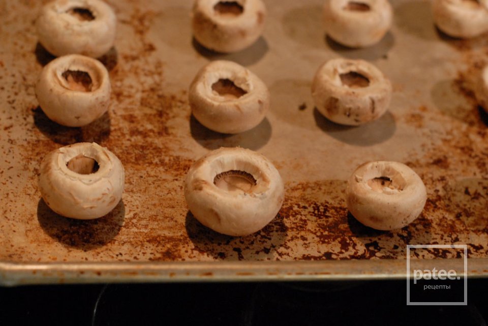 Грибы с крабовым мясом - Шаг 2